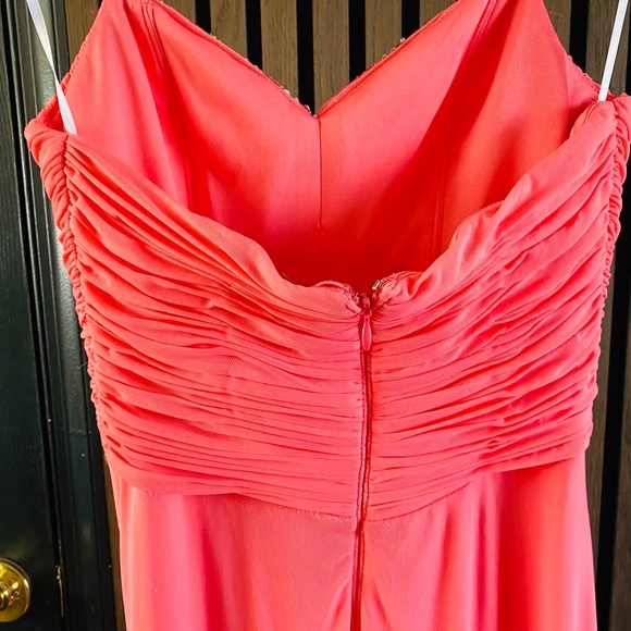 Prom/wedding/ bridesmaids dress - Picture 8 of 11